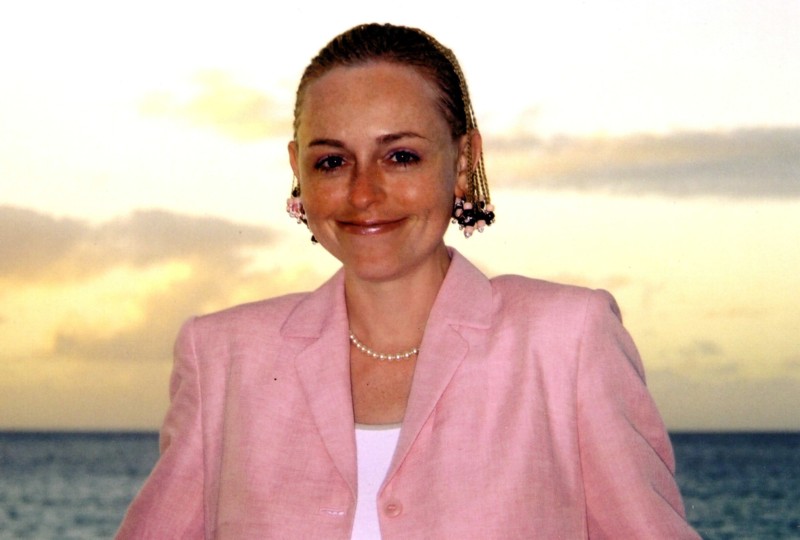 [Angela in Barbados 2002.jpg]