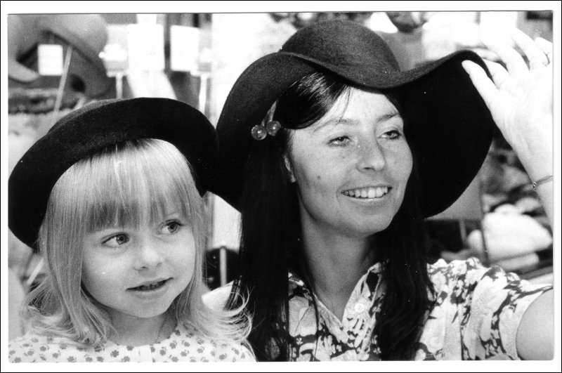 [Modelling hats with mum at C&A.JPG]