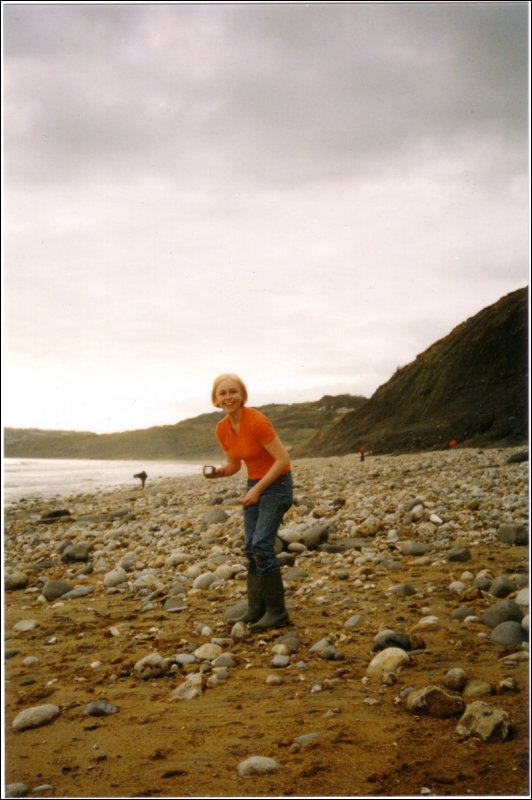 [Looking for fossils at Lyme Regis.JPG]